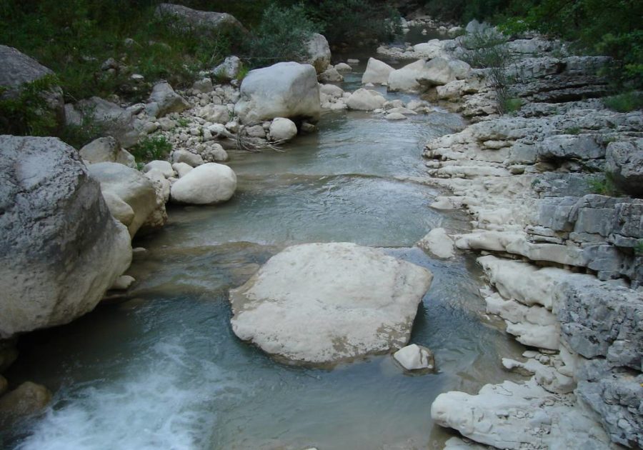 Baignade à la Brette dans le Diois Drôme