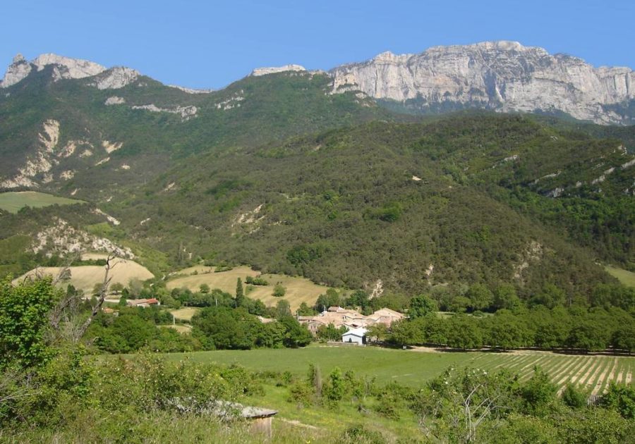 Le hameau des Planeaux, Romeyer, Drôme
